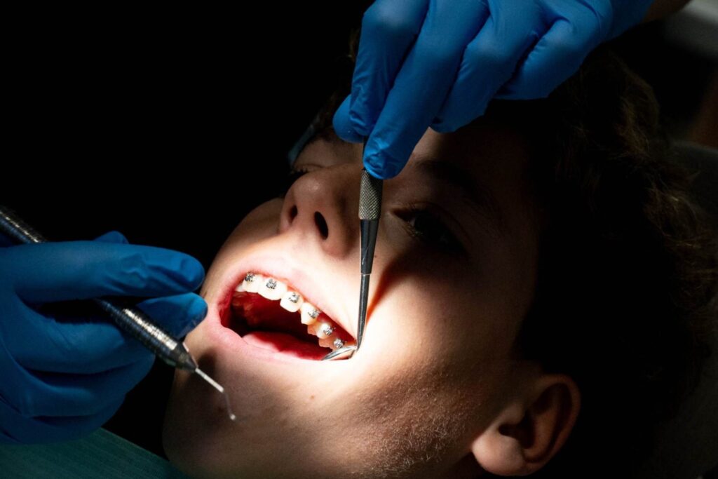 Odontólogo en Puente de Vallecas y Tetuán Madrid, dentista en Puente de Vallecas y Tetuán Madrid, clínica dental en Puente de Vallecas y Tetuán Madrid