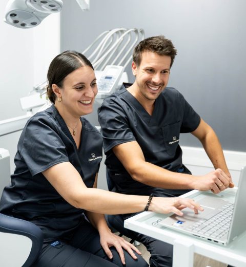 Odontólogo en Puente de Vallecas y Tetuán Madrid, dentista en Puente de Vallecas y Tetuán Madrid, clínica dental en Puente de Vallecas y Tetuán Madrid